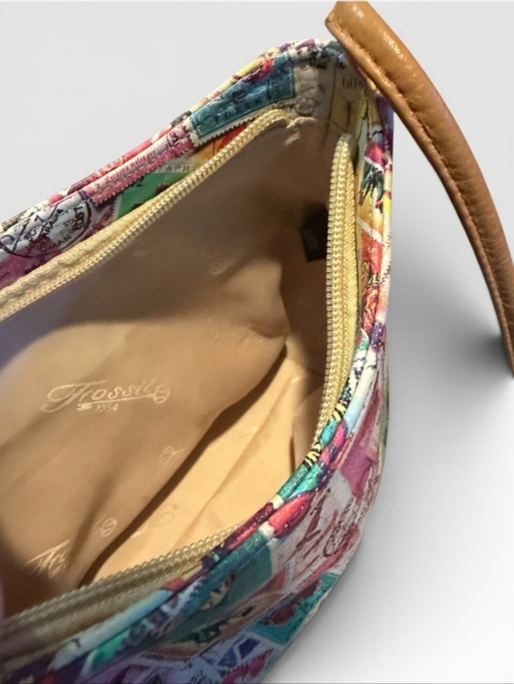 Vintage Fossil Butterfly Stamp Crossbody Bag Handbag Tan Multicolor Leather Y2K - Picture 9 of 10
